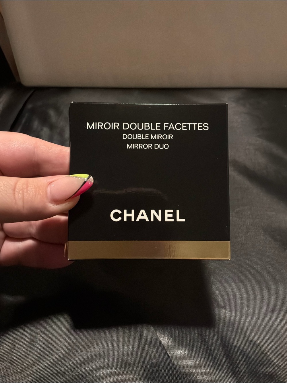 CHANEL Double Mirror Duo in Black with Gold Trim - Picture 2 of 3
